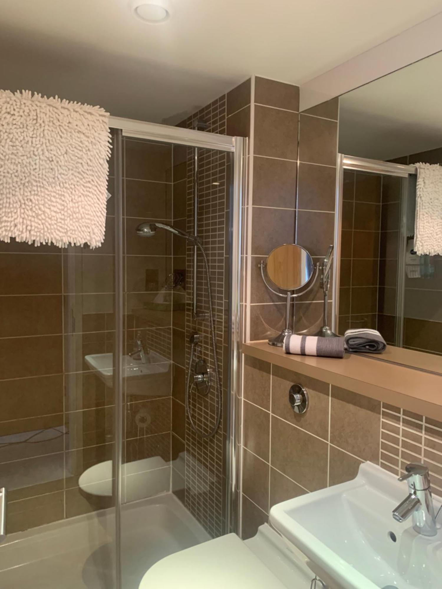 Merchant City Luxury 2 Bedroom Apartment With Secure Parking Available On Request Glasgow Esterno foto